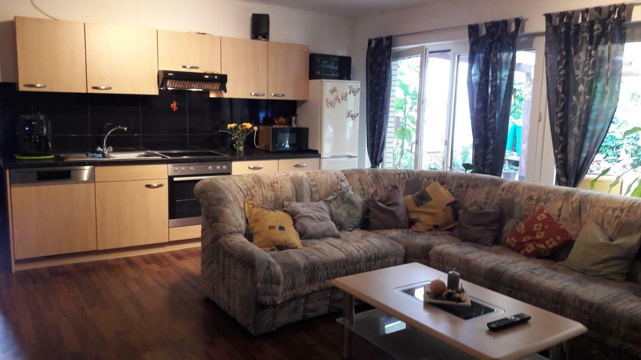 Wohnung Fuer Monteure Und Messebauer Algermissen Exterior photo