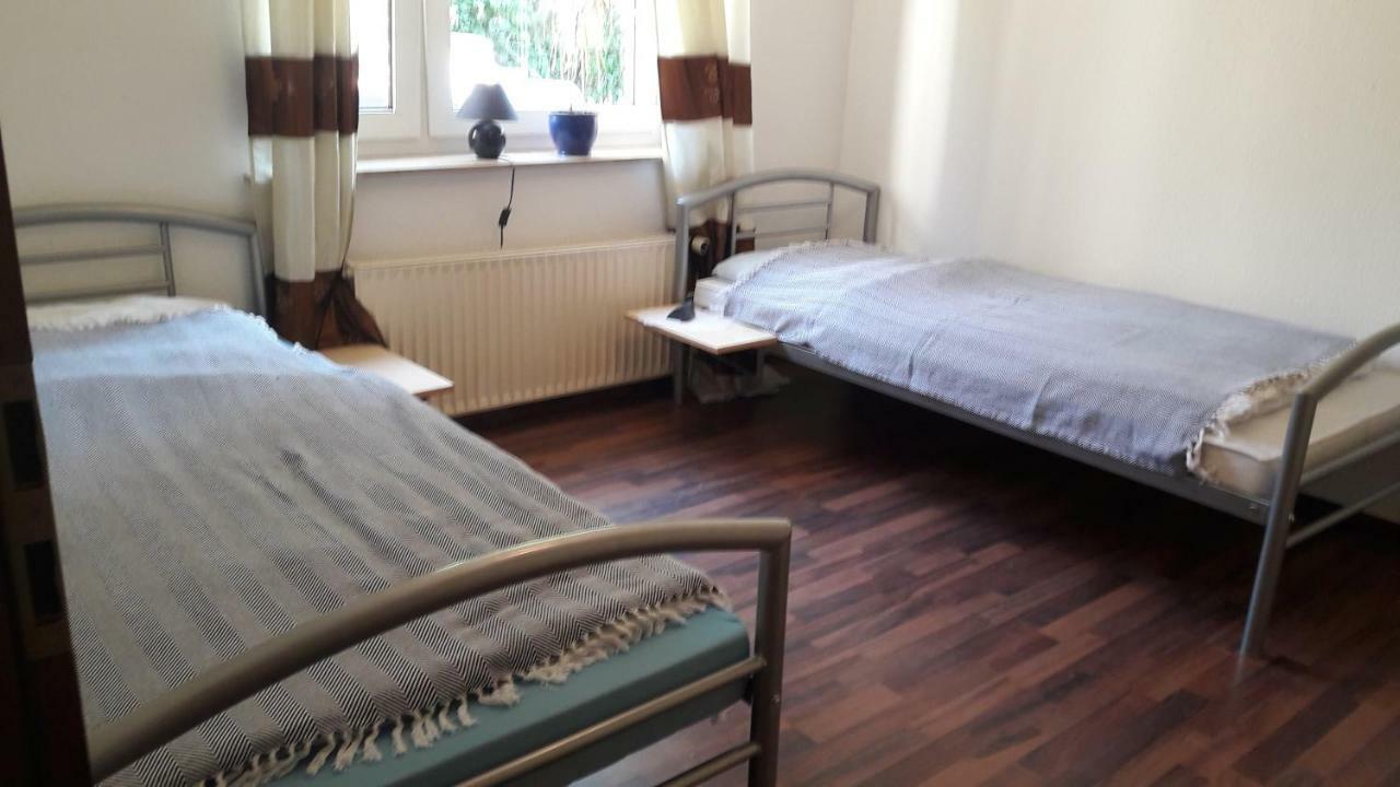 Wohnung Fuer Monteure Und Messebauer Algermissen Exterior photo